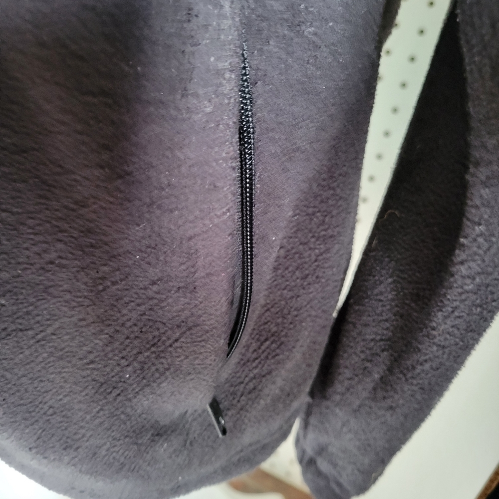 Columbia size L black‎ fleece zip up jacket - Picture 3 of 4